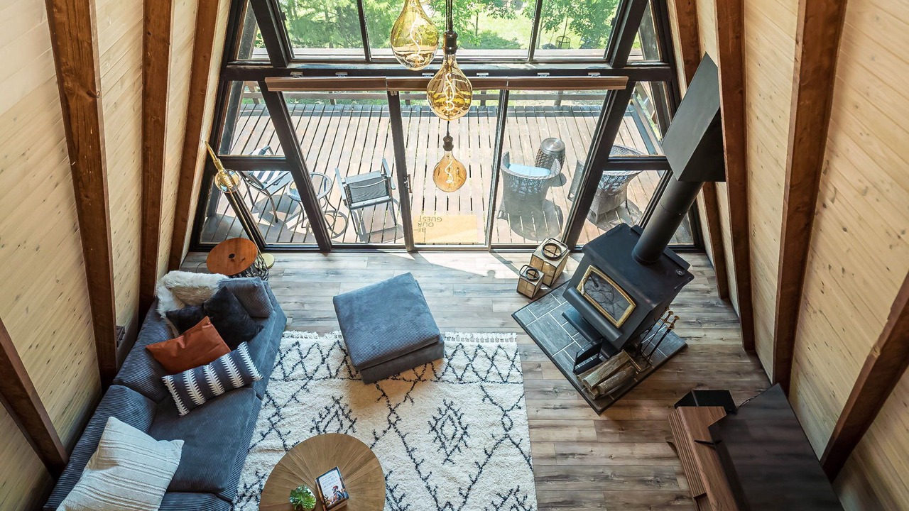 Photo of Livingroom in Innsbrook