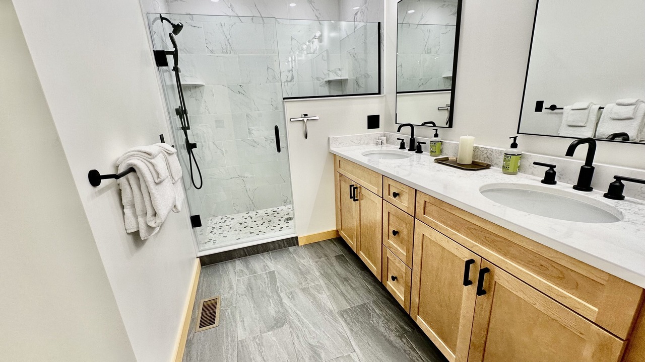 Photo of Bathroom in Bartlett