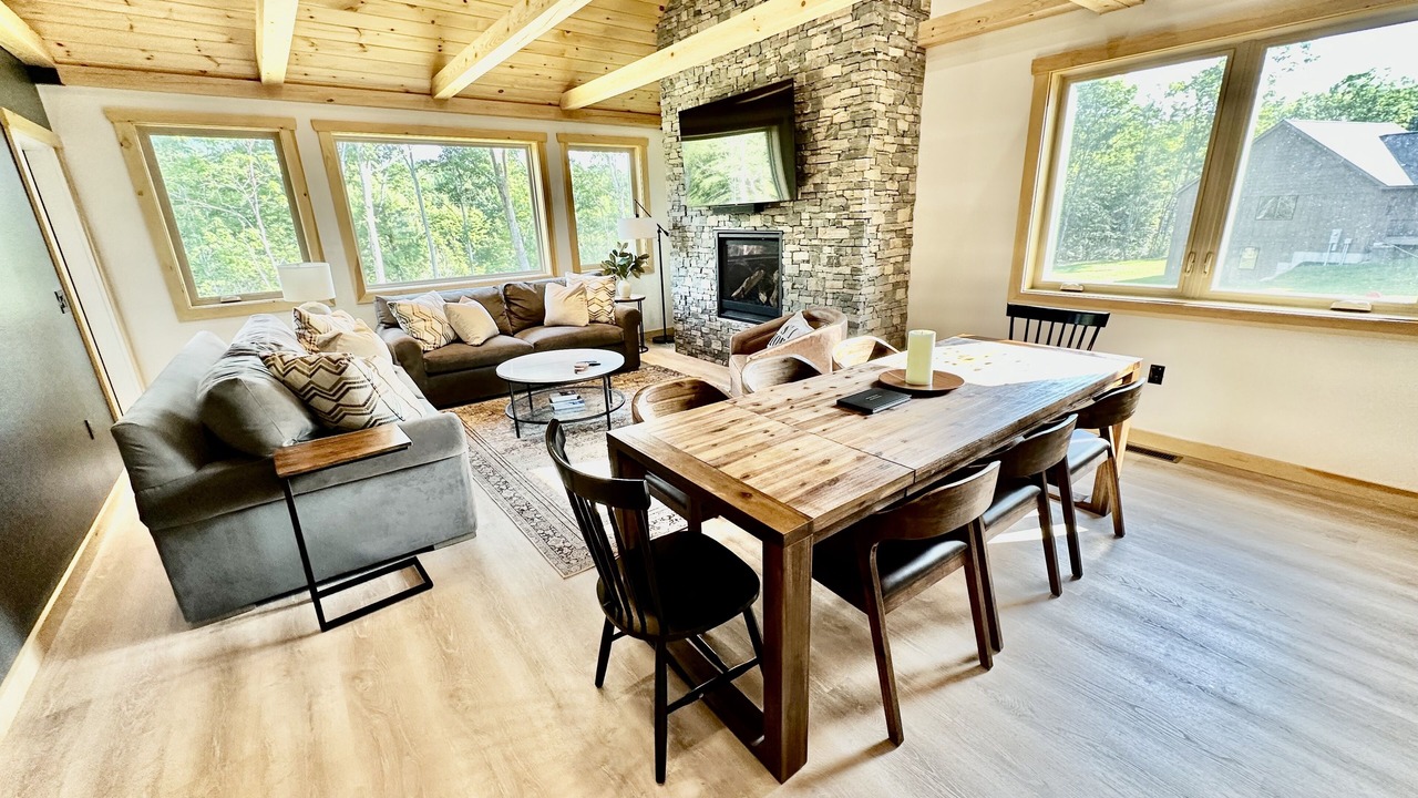 Photo of Livingroom in Bartlett