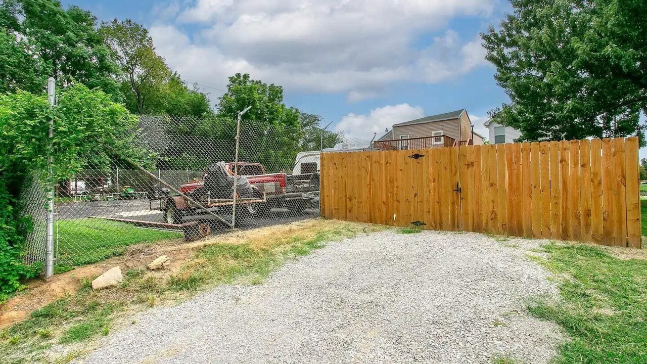 Photo of Outdoor in Smoketown Jackson