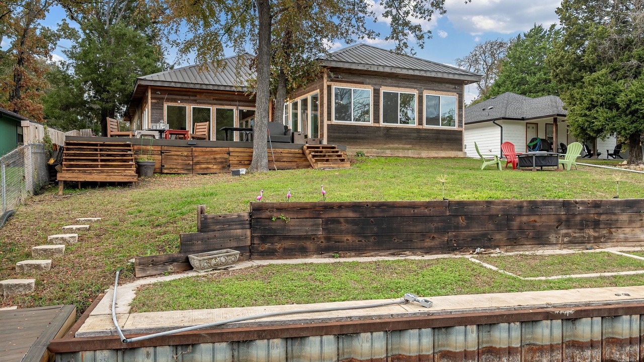 Photo of Patio Balcony in Tool