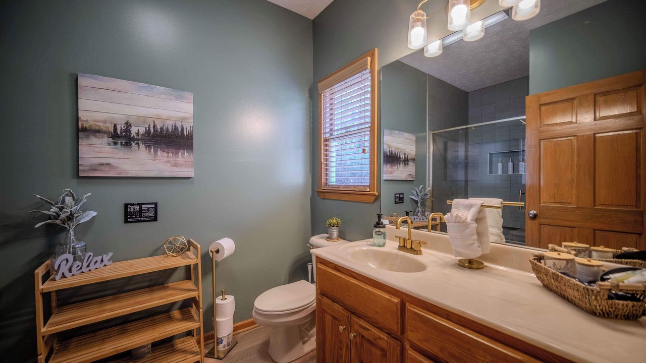 Photo of Bathroom in East Ellijay
