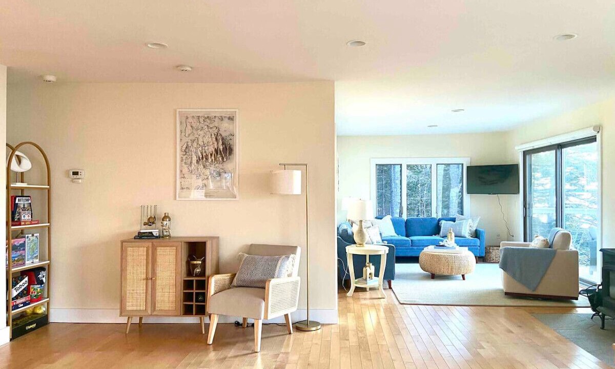 Photo of Livingroom in Trenton