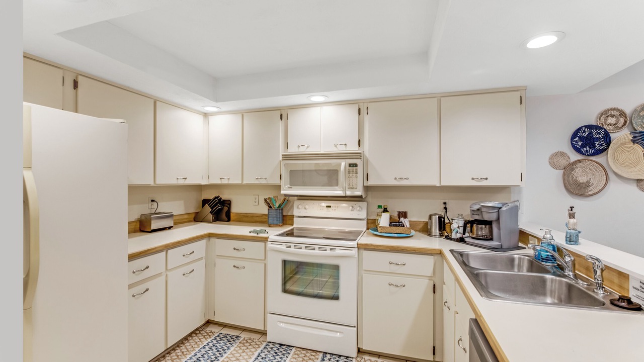 Photo of Kitchen in Ormond-by-the-Sea