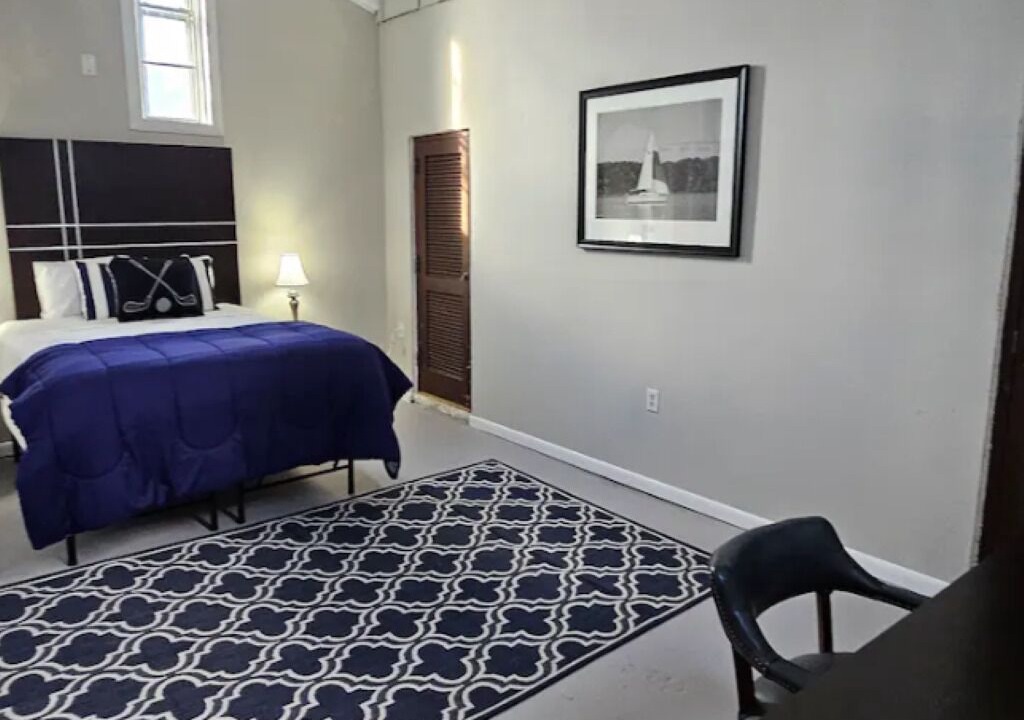 Photo of Bedroom in Vicksburg