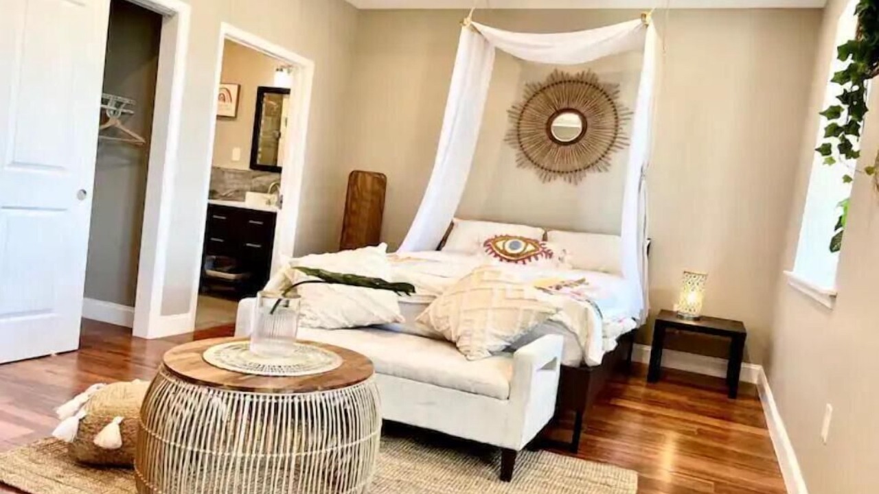 Photo of Bedroom in Logan Square