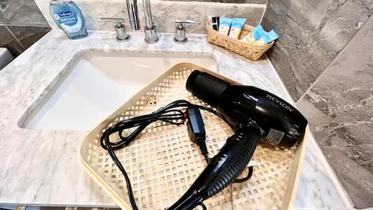 Photo of Bathroom in Logan Square