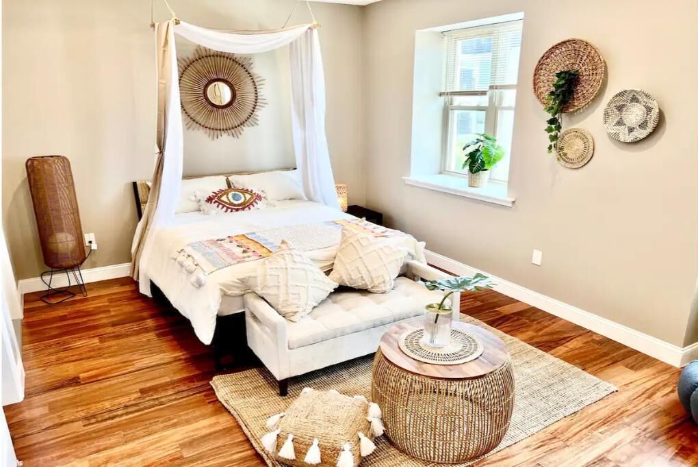 Photo of Bedroom in Logan Square