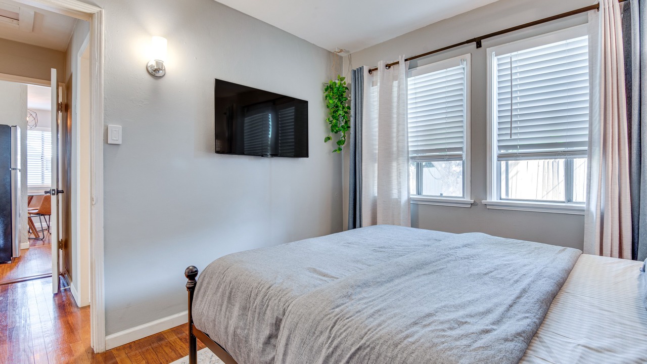 Photo of Bedroom in Magnolia Park