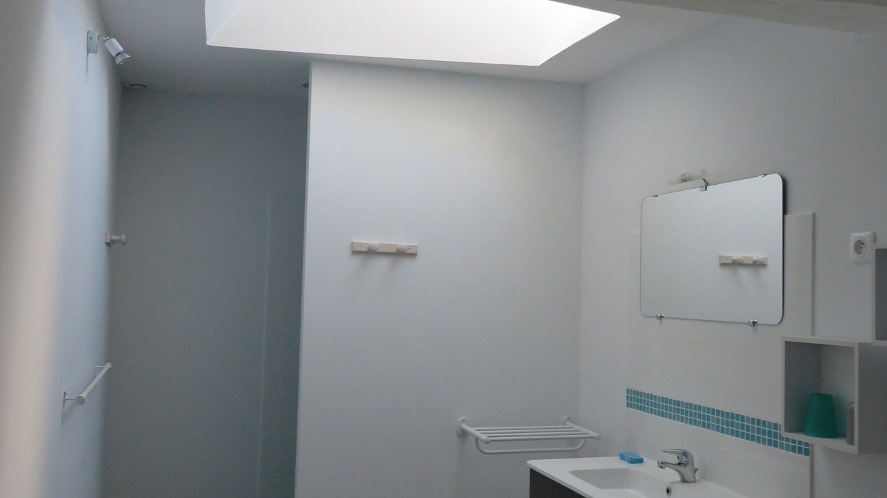 Photo of Bathroom in Avon-les-Roches