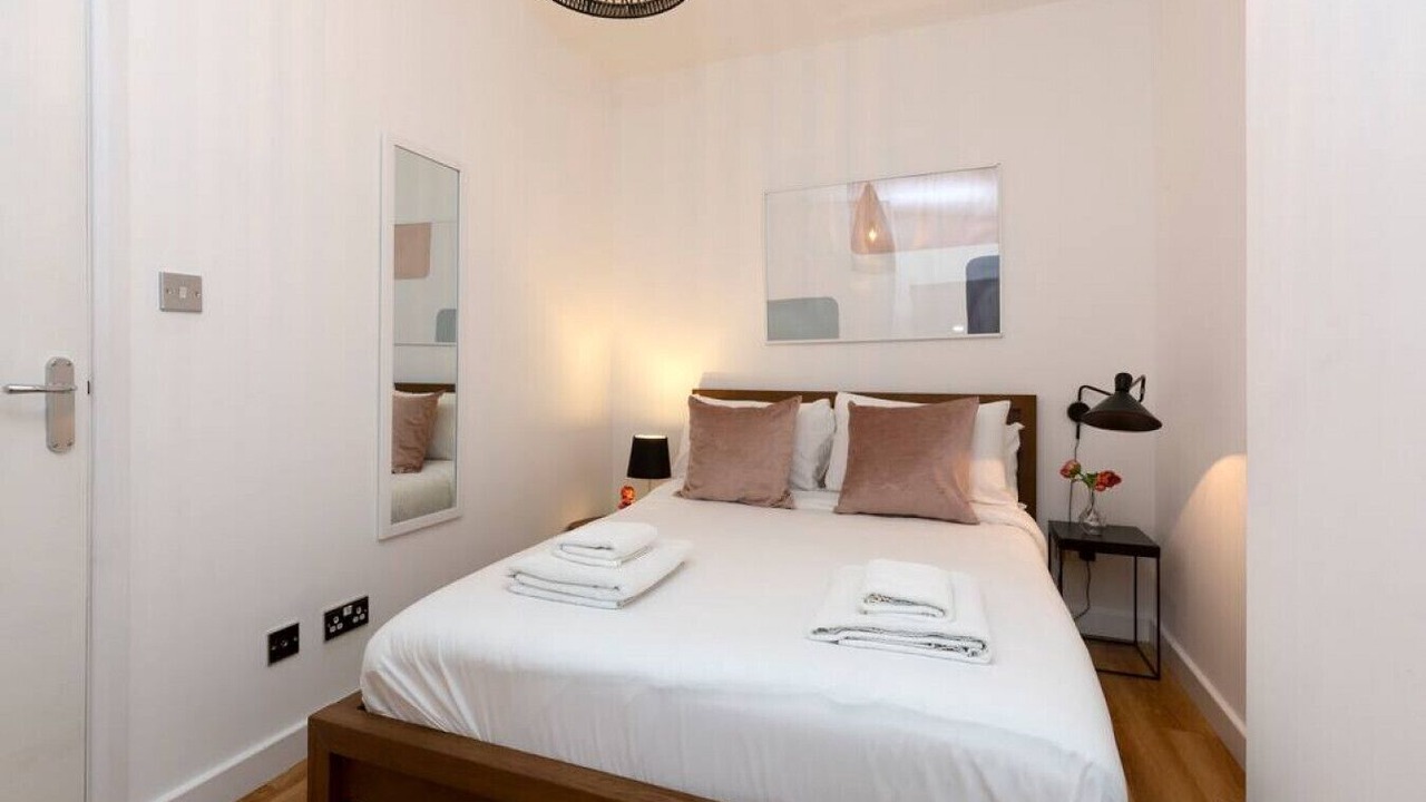 Photo of Bedroom in Camden Town