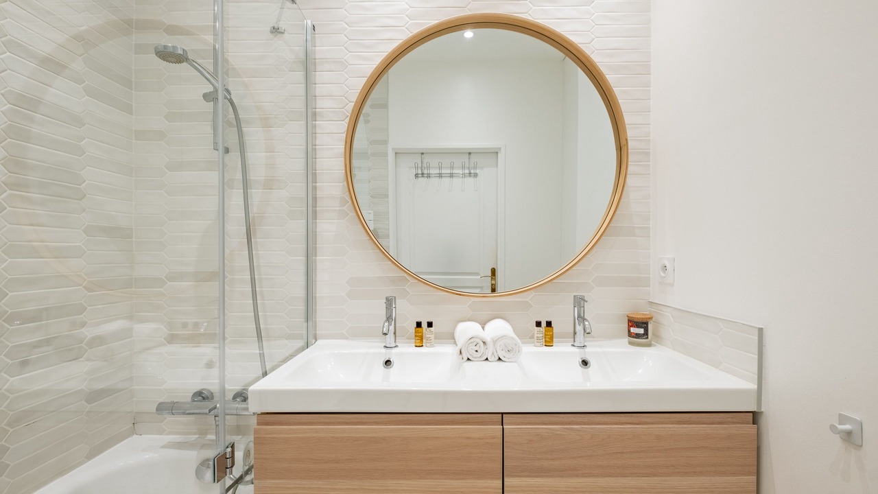 Photo of Bathroom in Quartier de la Porte-Saint-Denis