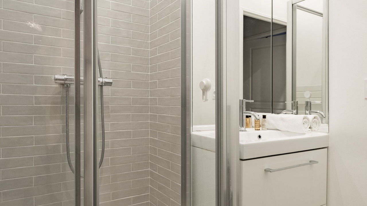 Photo of Bathroom in Quartier de la Porte-Saint-Denis