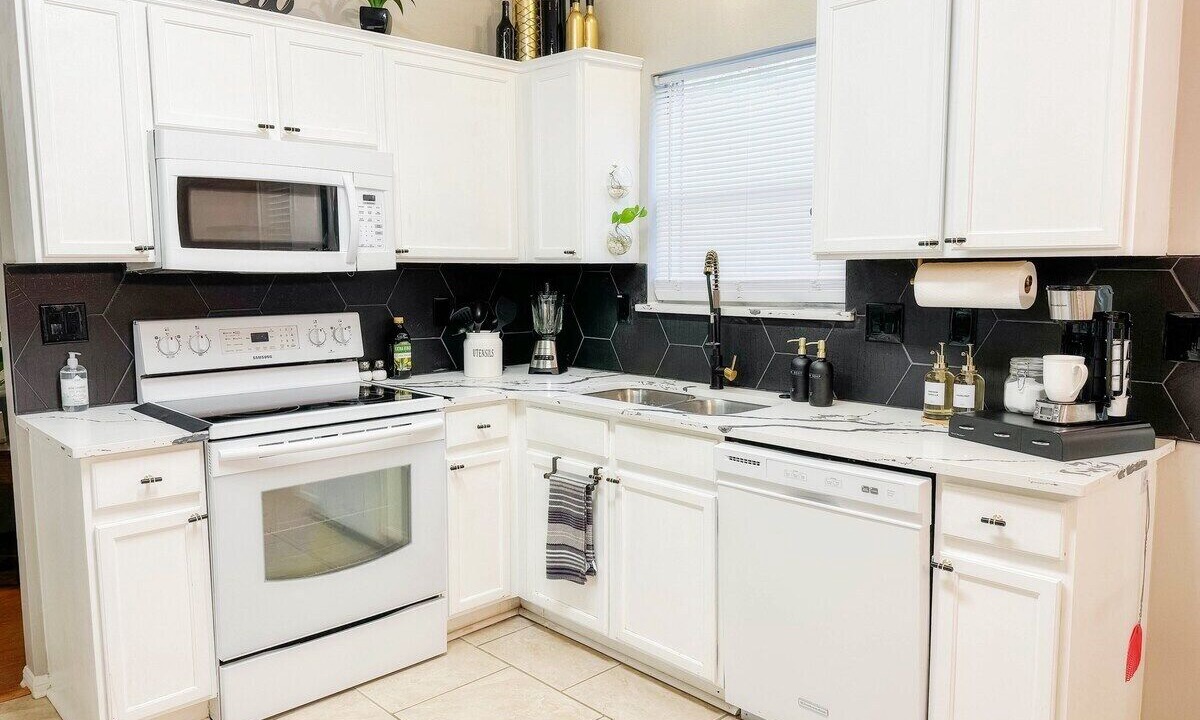 Photo of Kitchen in Far North Central
