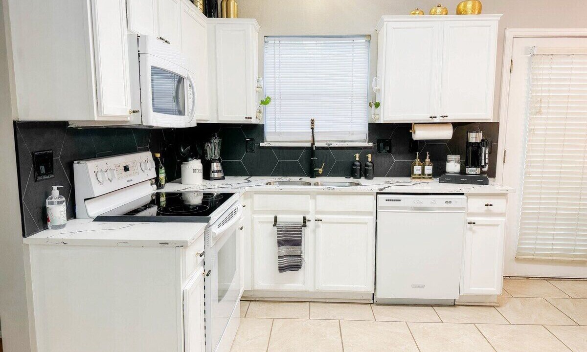 Photo of Kitchen in Far North Central