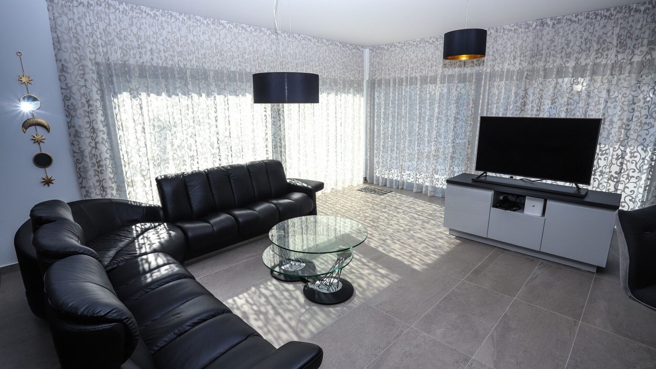 Photo of Livingroom in Mali Maj