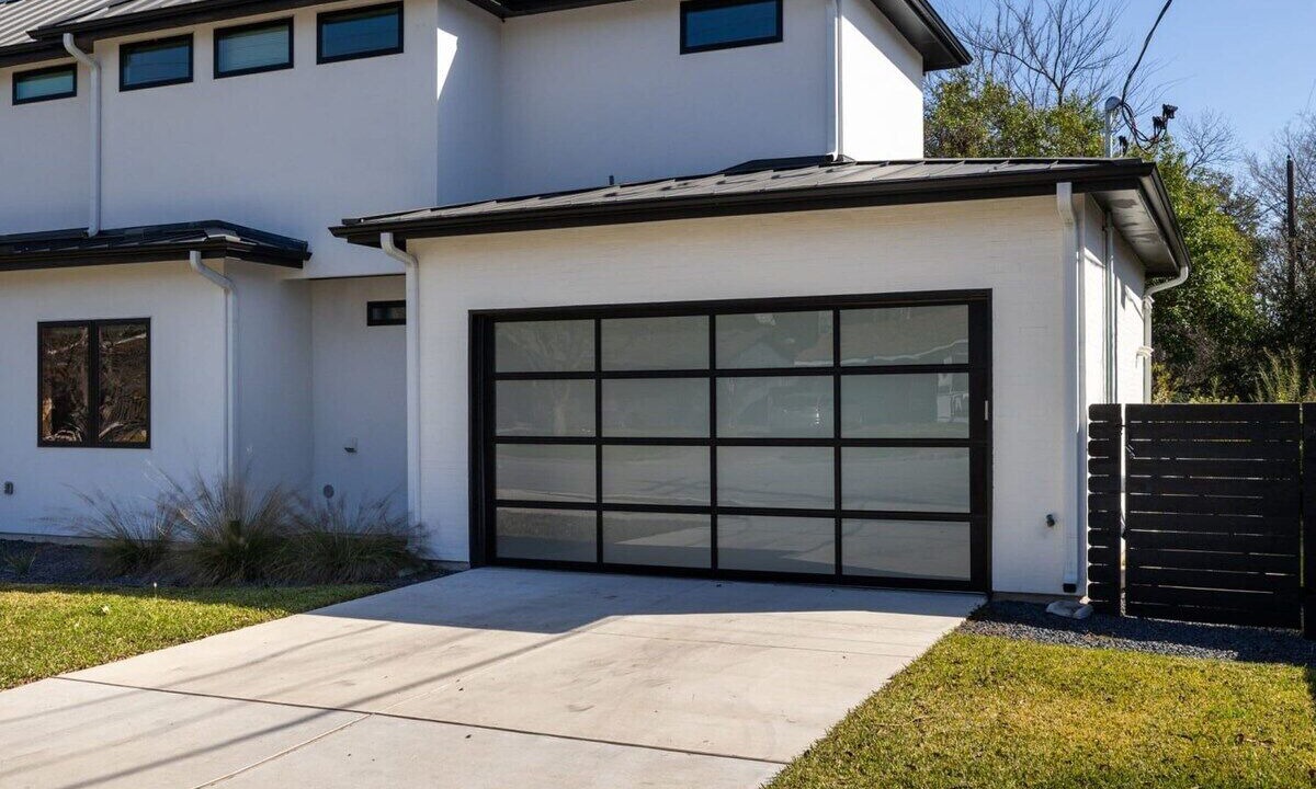 Photo of Outdoor in Brentwood