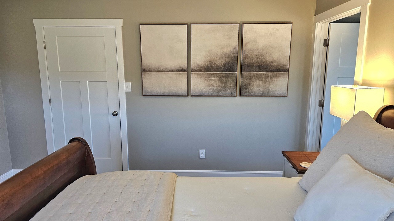 Photo of Bedroom in Smith River