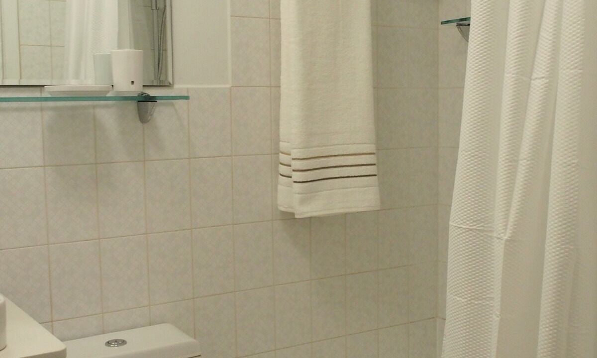 Photo of Bathroom in Mile End