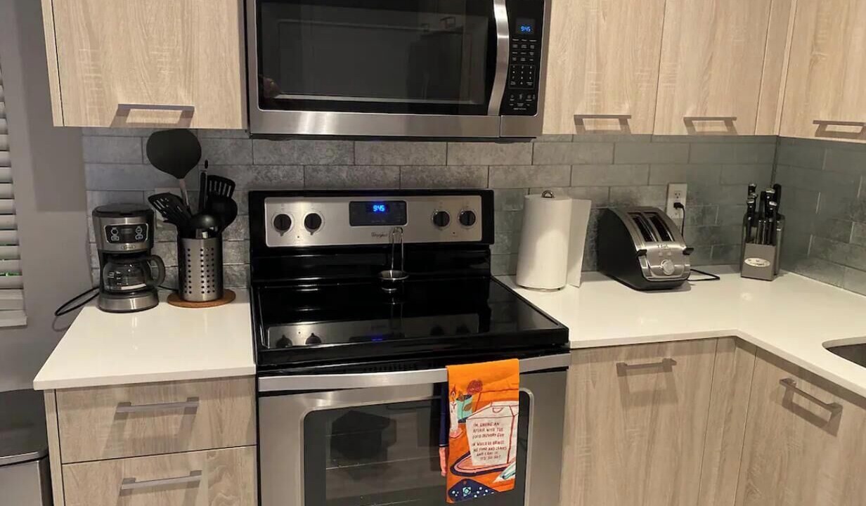 Photo of Kitchen in Oakland Park