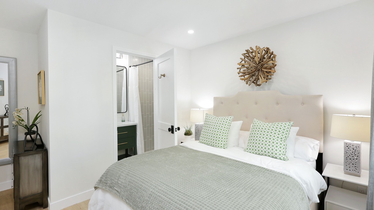Photo of Bedroom in Huntington Beach
