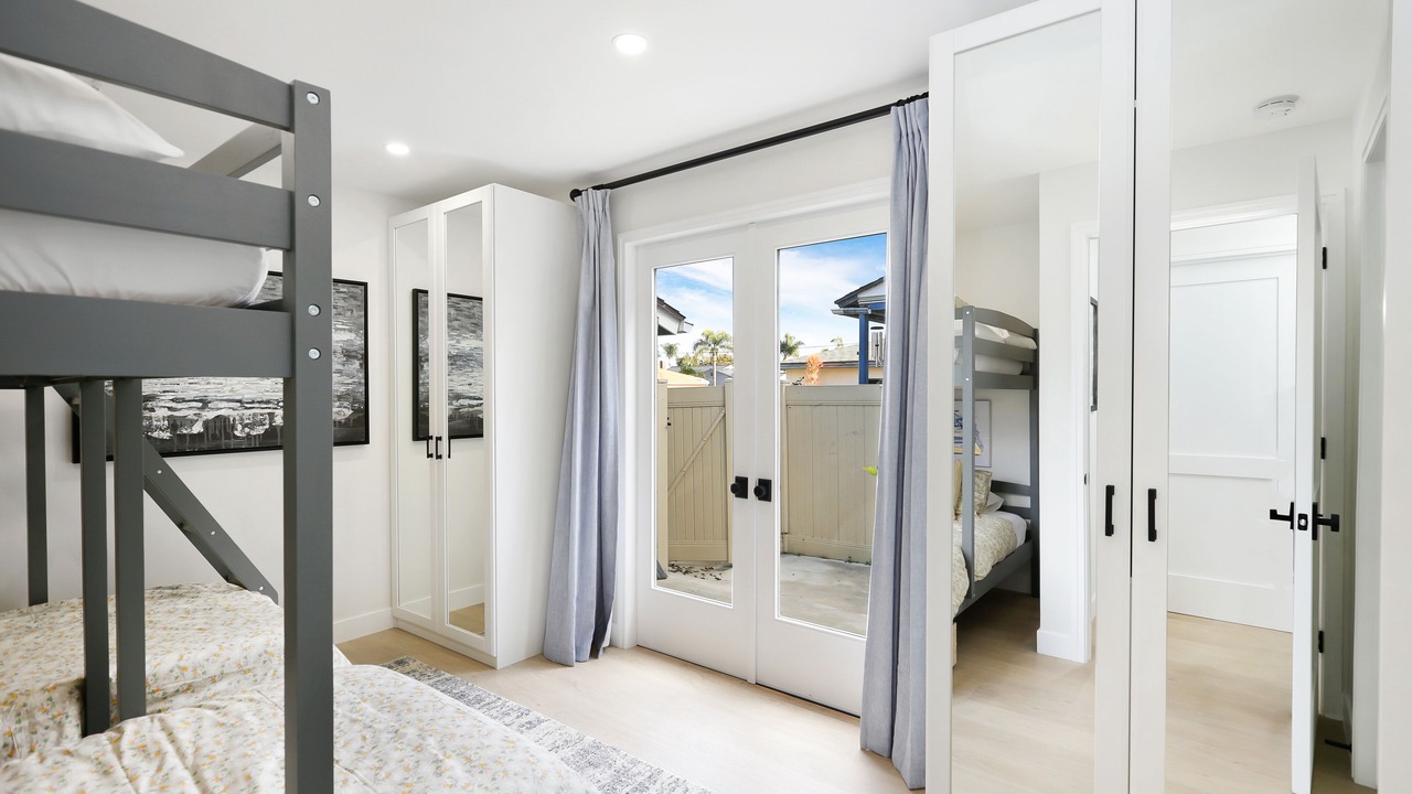 Photo of Bedroom in Huntington Beach