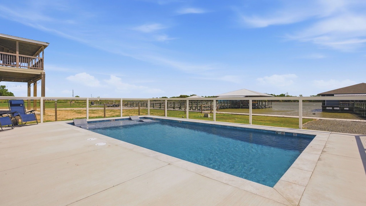 Photo of Outdoor in Hackberry