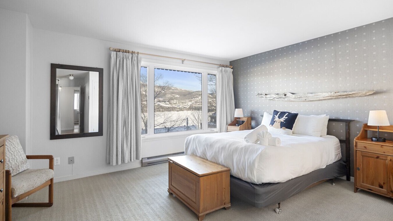 Photo of Bedroom in Mont-Tremblant