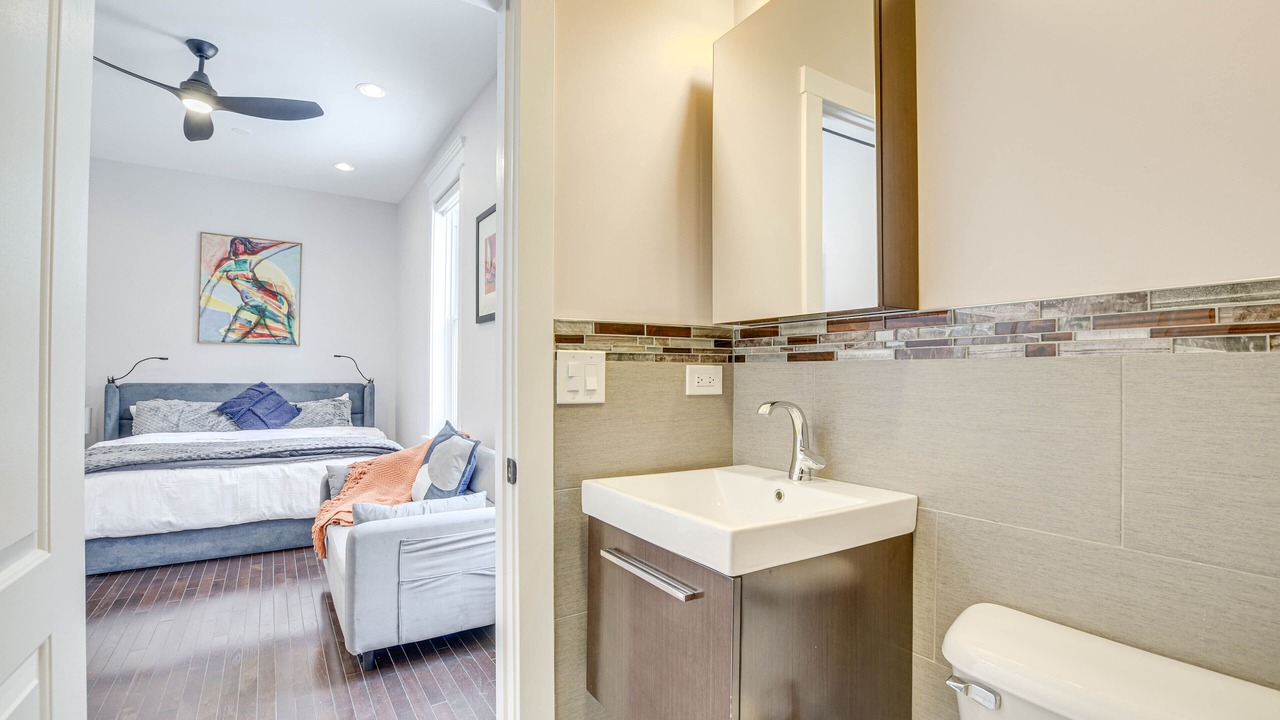 Photo of Bathroom in Near West Side
