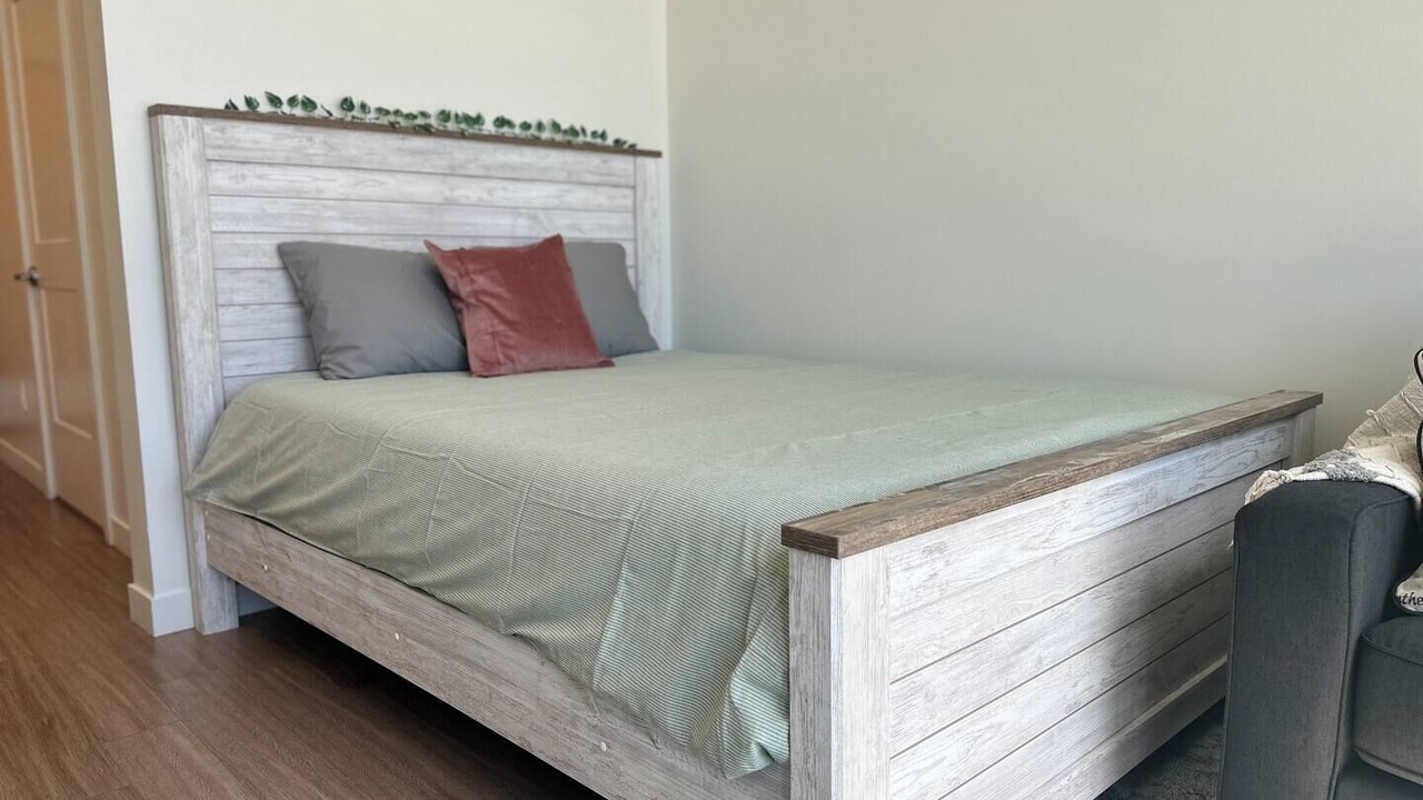 Photo of Bedroom in Cole
