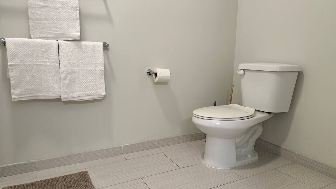 Photo of Bathroom in Cole