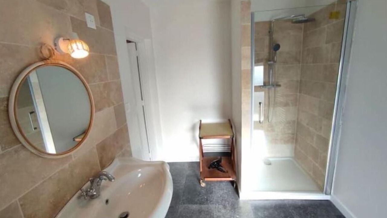 Photo of Bathroom in Saint-Jean-du-Cardonnay