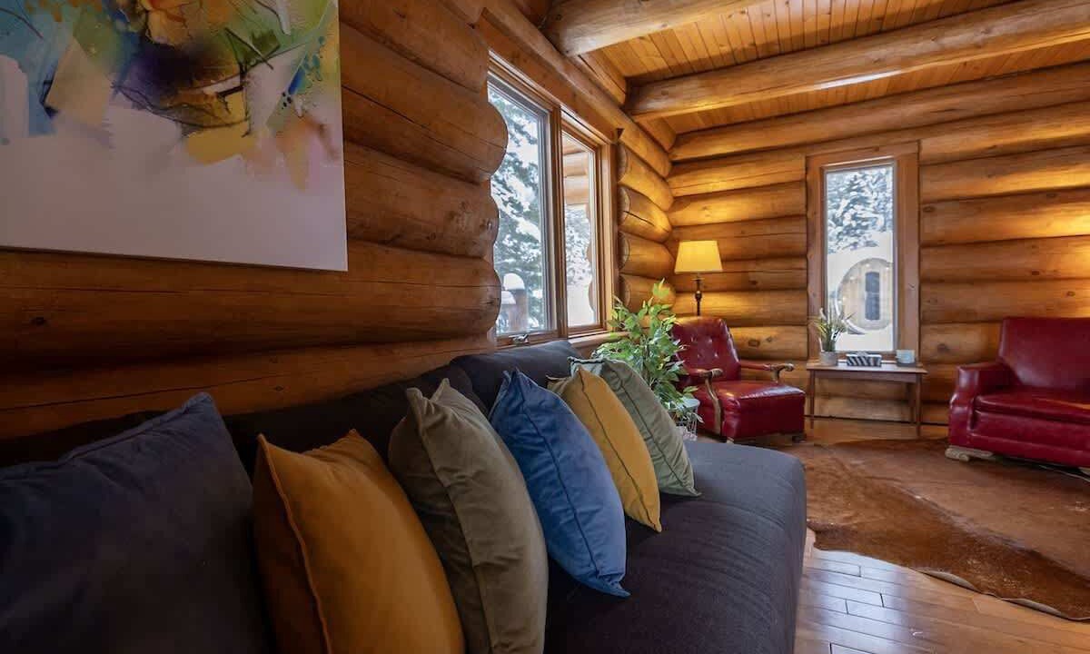 Photo of Livingroom in Mont-Tremblant