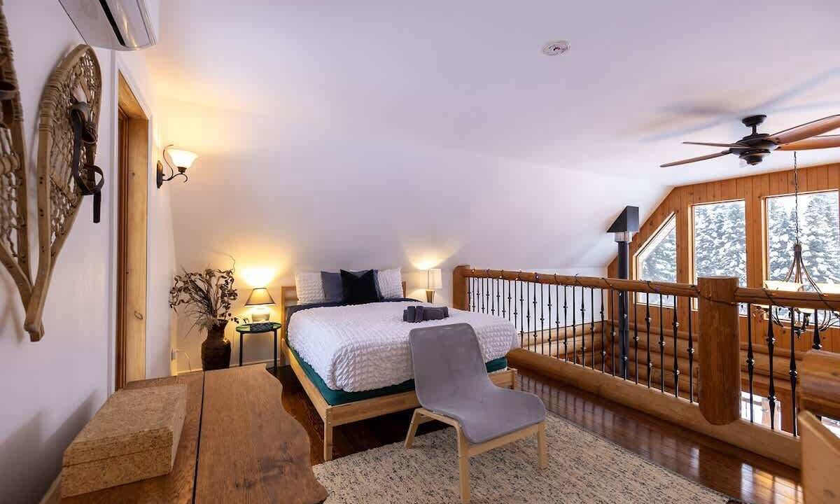 Photo of Bedroom in Mont-Tremblant