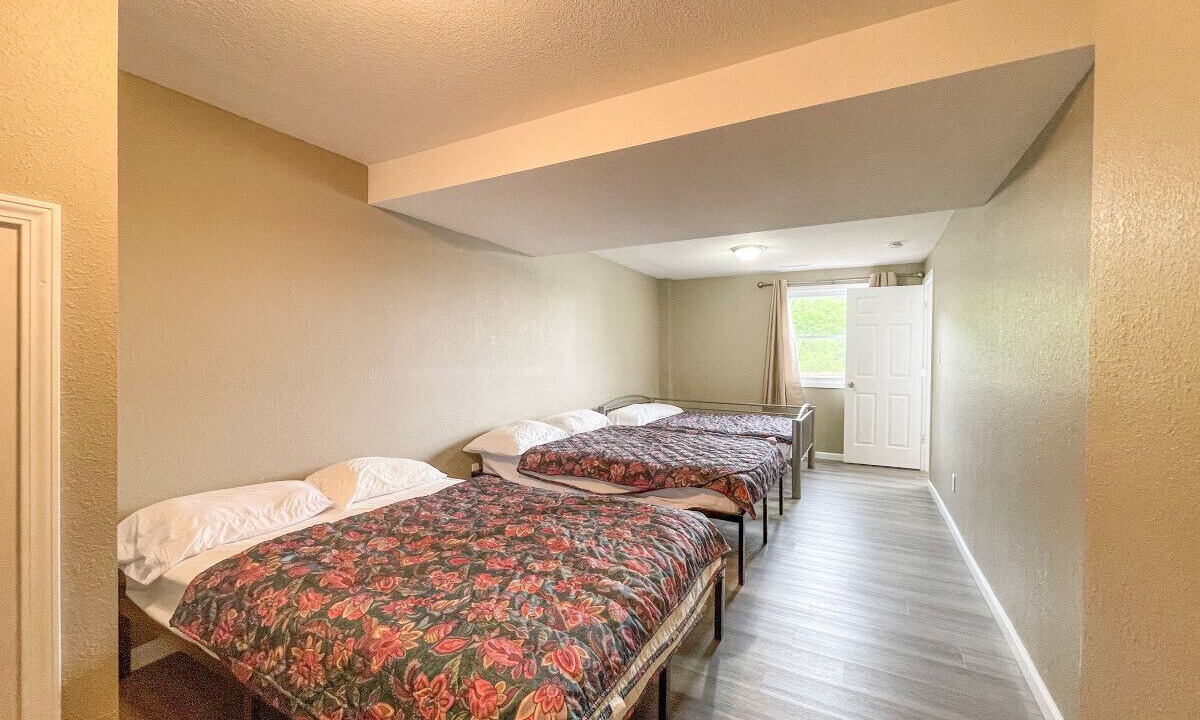 Photo of Bedroom in Lake Ozark
