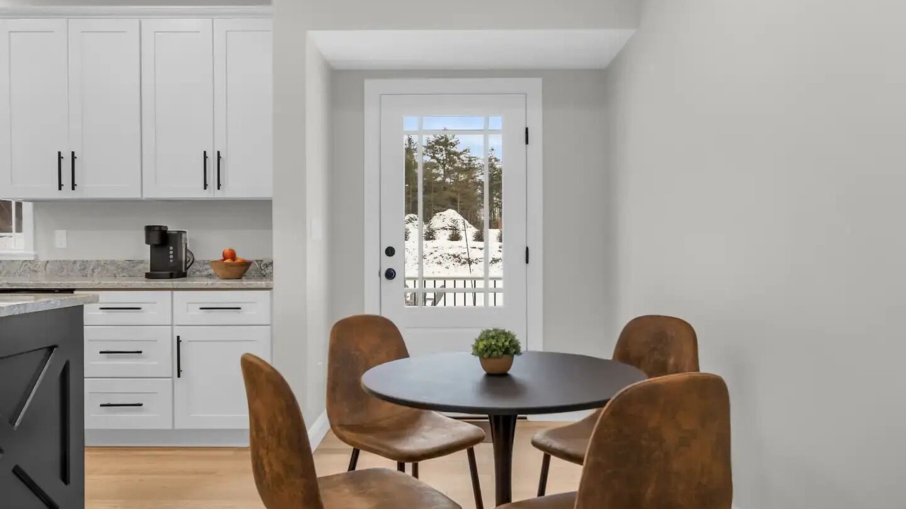 Photo of Others in Orange