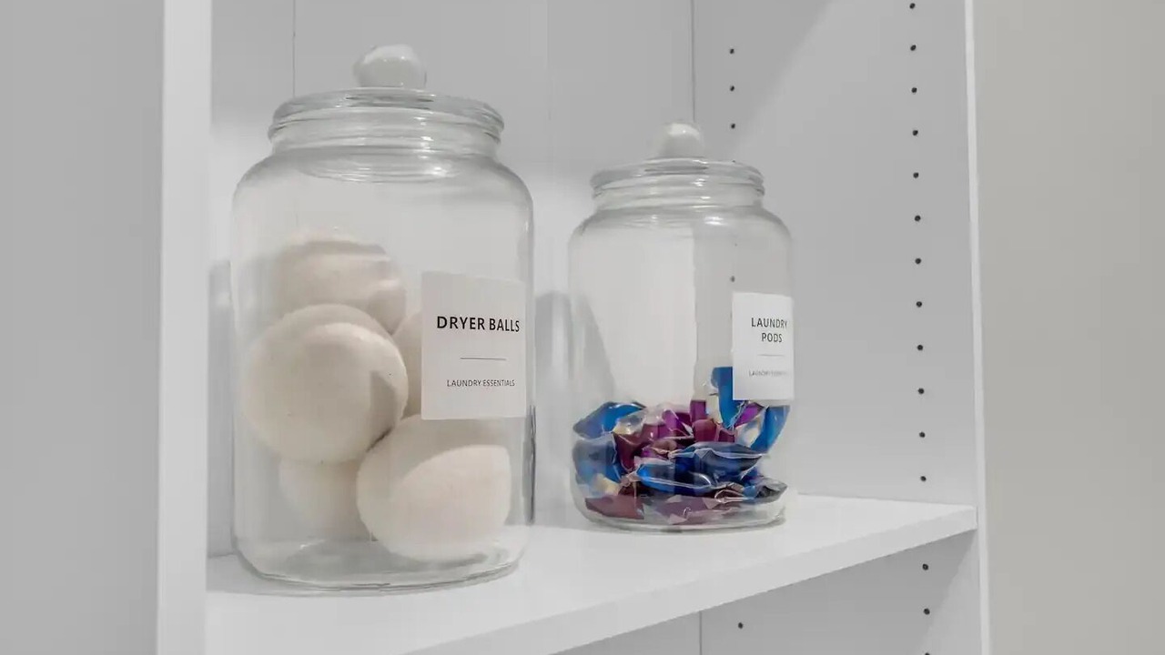 Photo of Bathroom in Orange