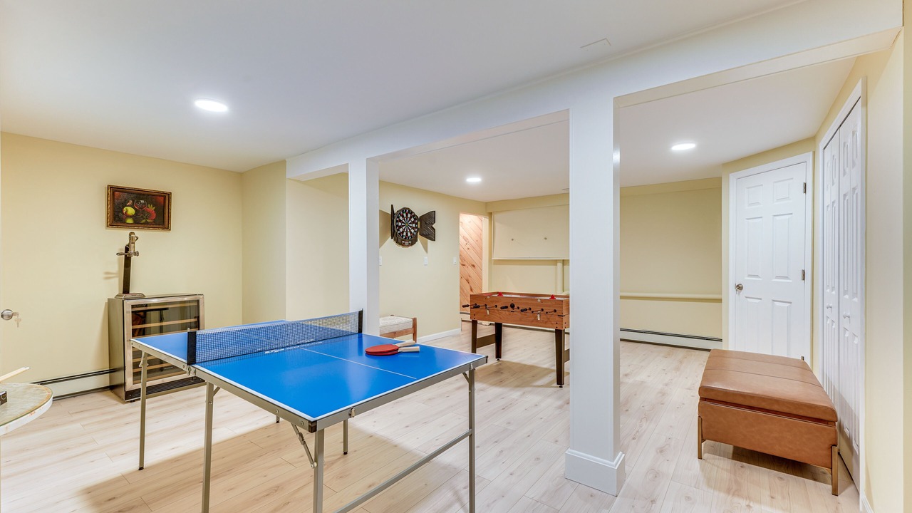 Photo of Bedroom in North Creek