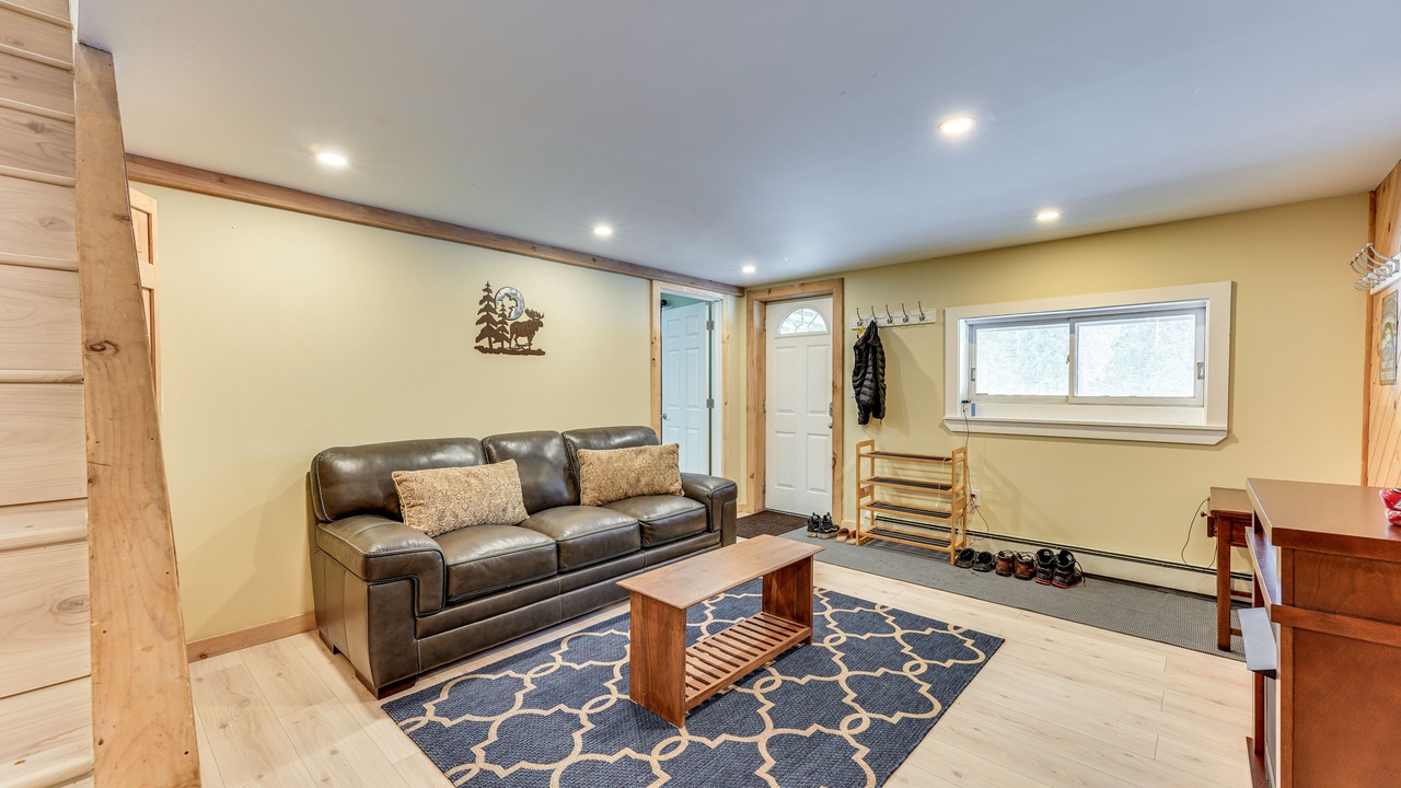 Photo of Livingroom in North Creek