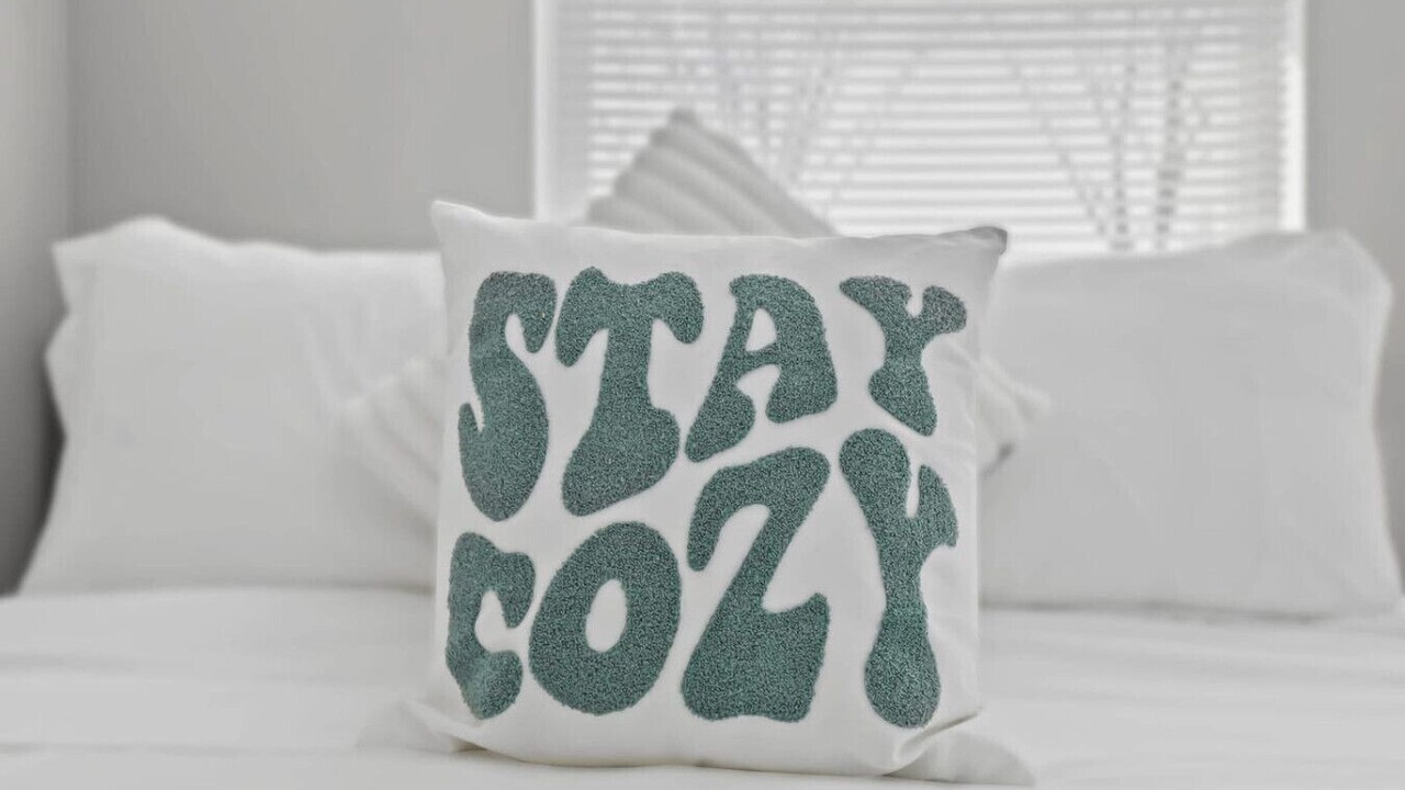 Photo of Bedroom in Livingston Park