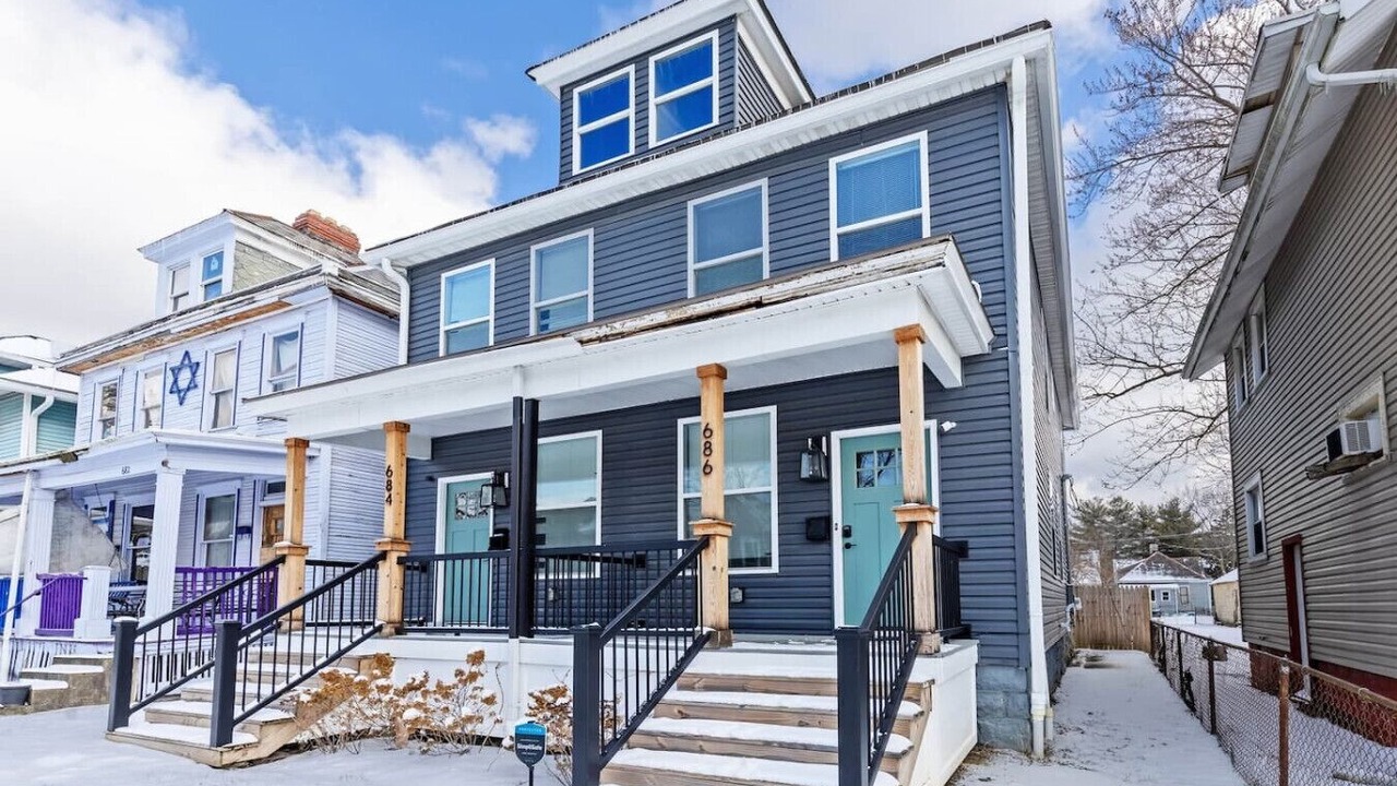 Photo of Outdoor in Livingston Park