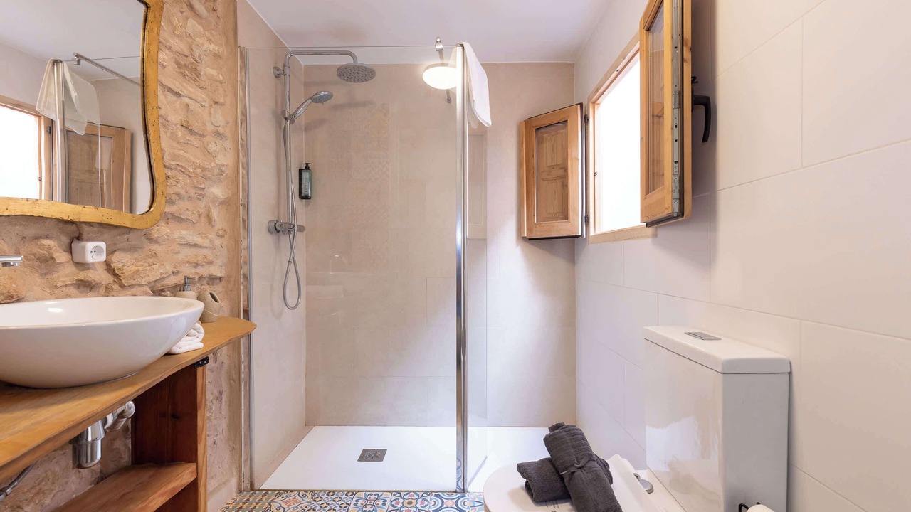 Photo of Bathroom in Nulles