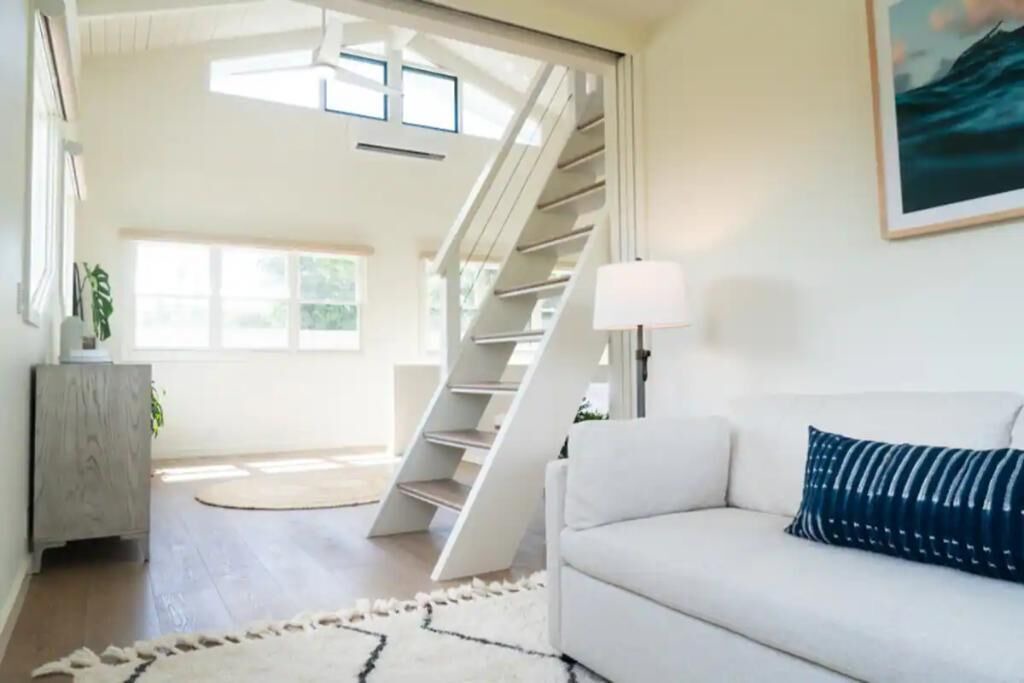 Photo of Livingroom in Hanalei