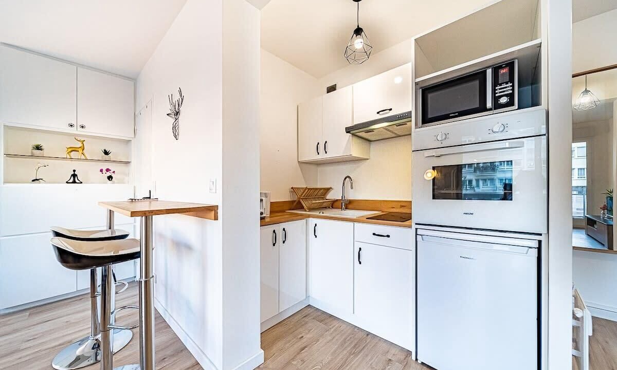 Photo of Kitchen in Jules Ferry - Recamier