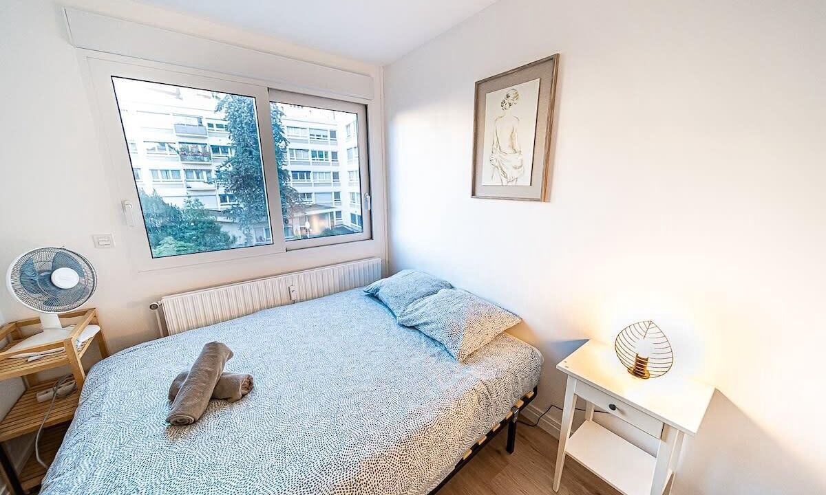 Photo of Bedroom in Jules Ferry - Recamier