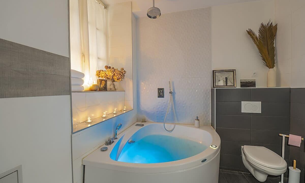 Photo of Bathroom in Saint Michel - Mairie