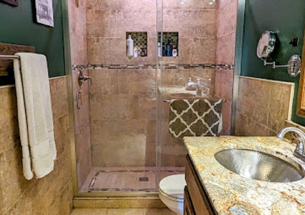 Photo of Bathroom in Sulphur