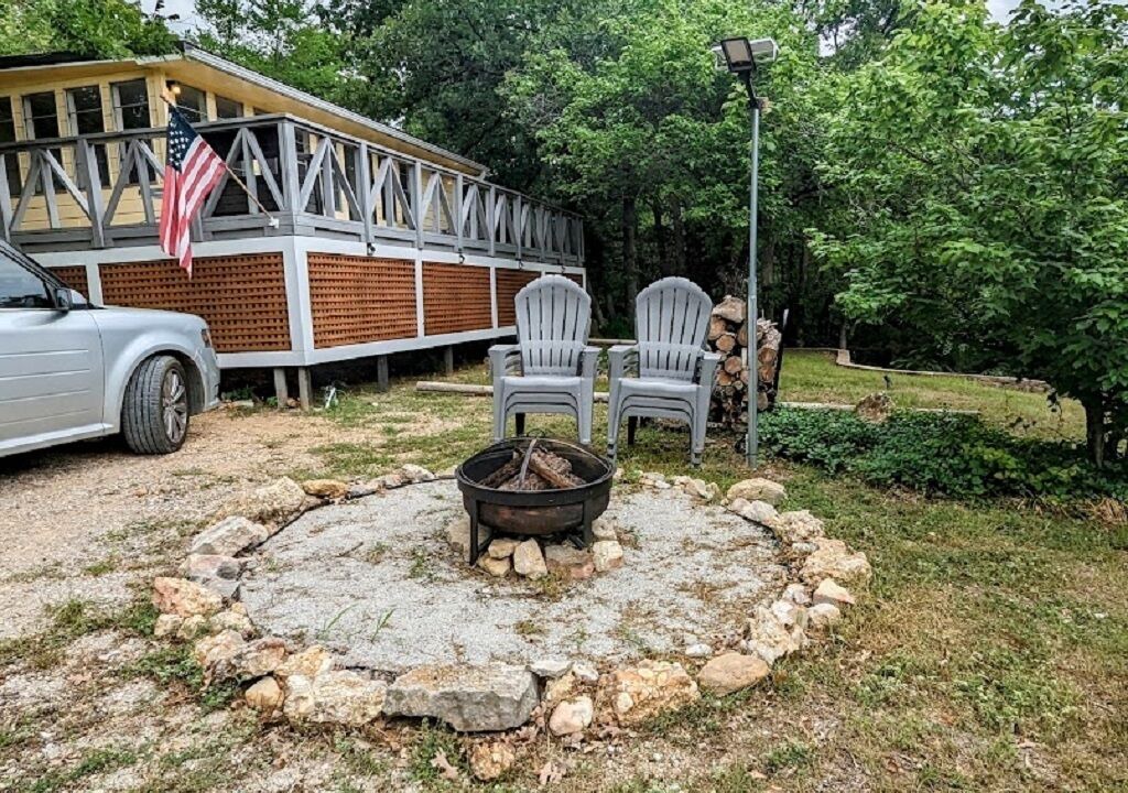 Photo of Outdoor in Sulphur