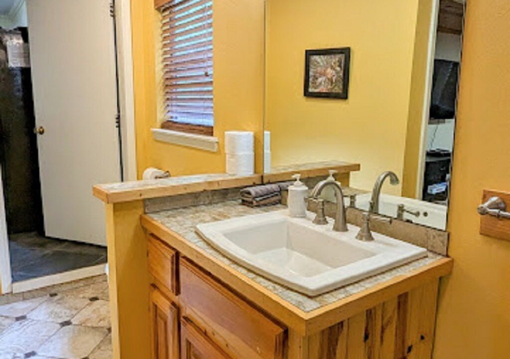 Photo of Bathroom in Sulphur