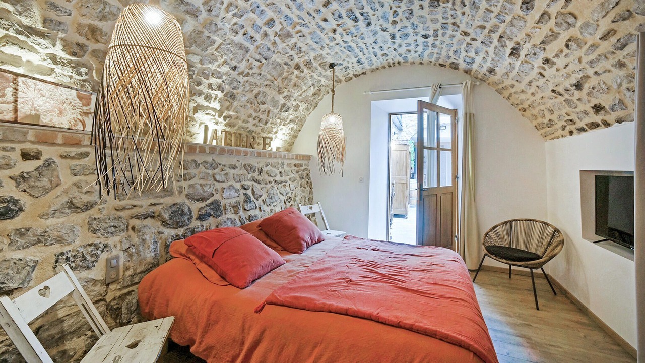 Photo of Others in Cendras